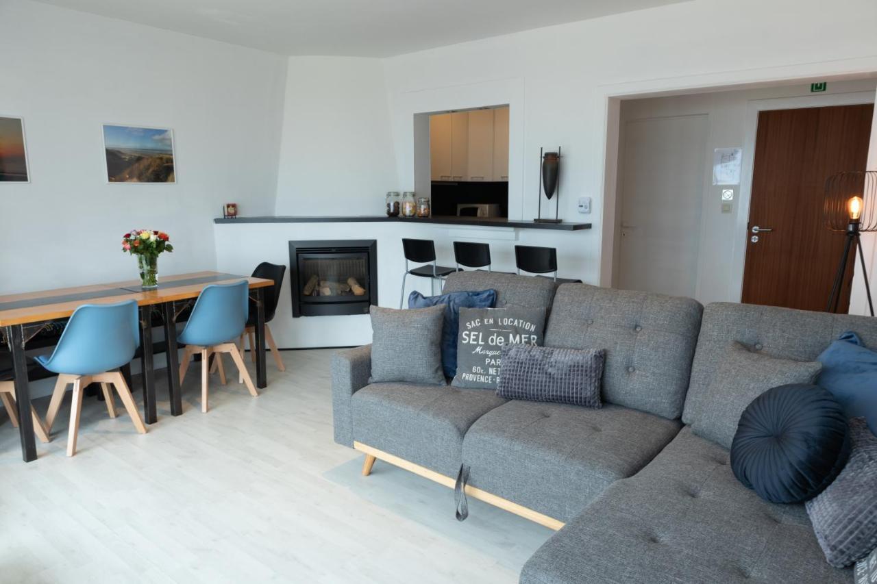 Modern appartement met uniek zeezicht Koksijde Buitenkant foto