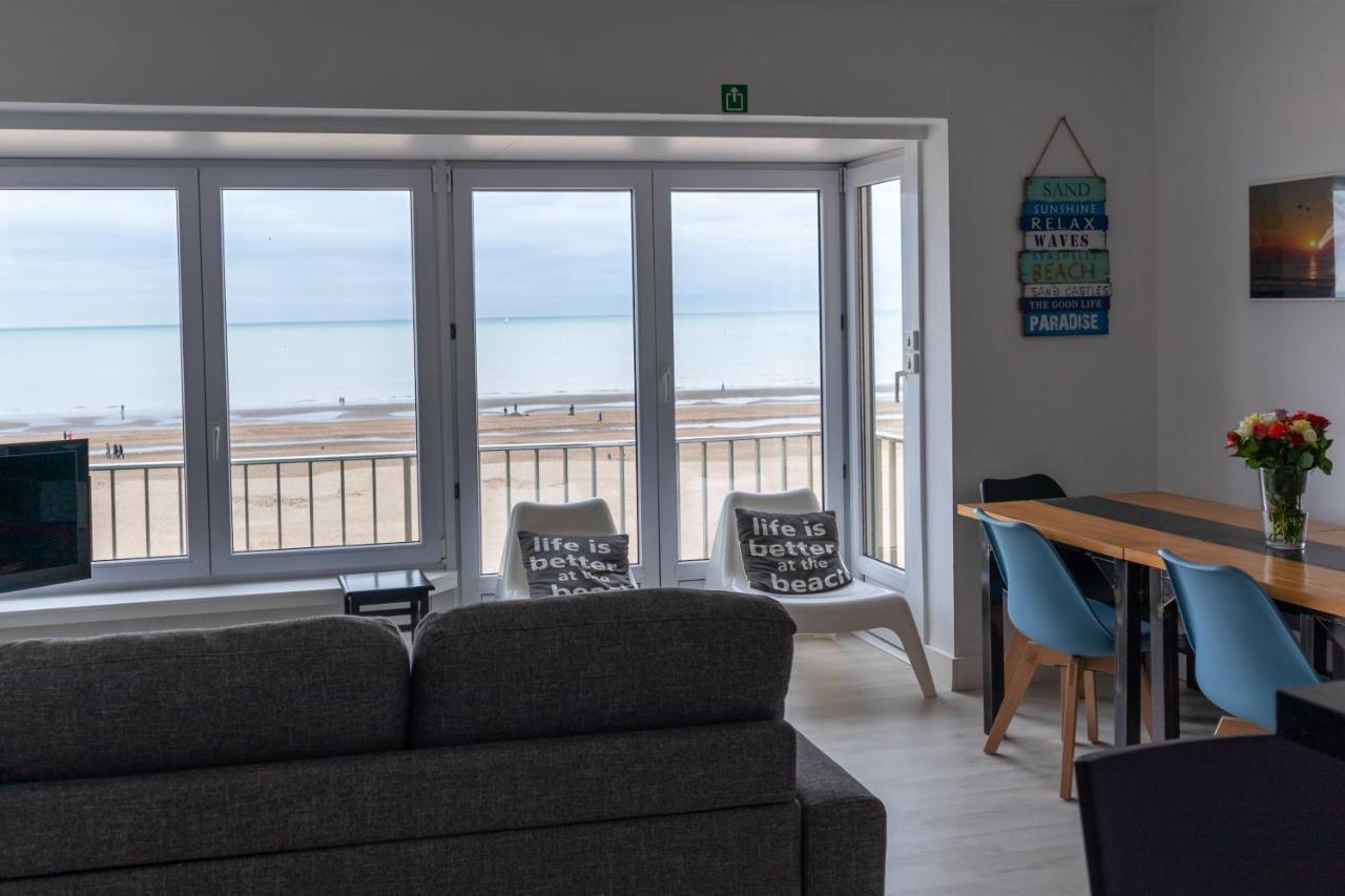 Modern appartement met uniek zeezicht Koksijde Buitenkant foto